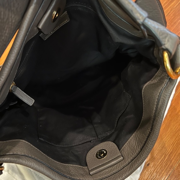 Brand New: Marc by Marc Jacobs Hobo Cross Body Purse Bag - Picture 5 of 6